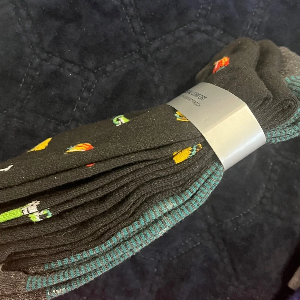 Perry Ellis Men's Socks - Blue, Black, Green, and Gray